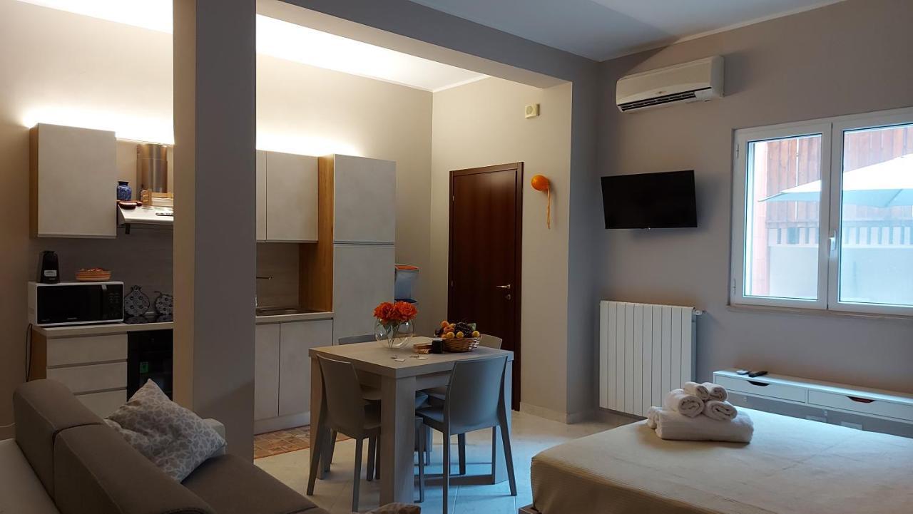 Casa Mya Appartement Monopoli Buitenkant foto