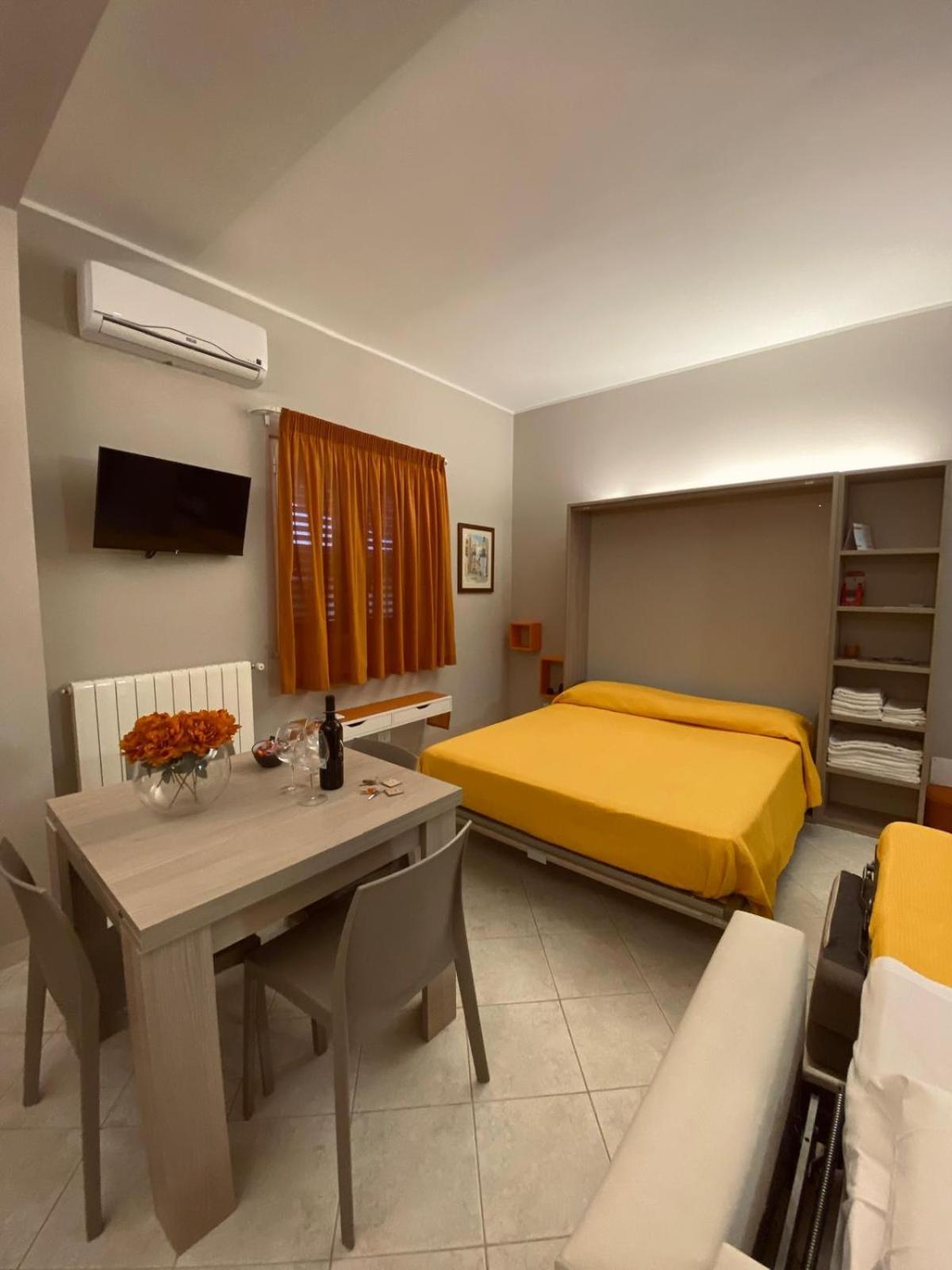 Casa Mya Appartement Monopoli Buitenkant foto